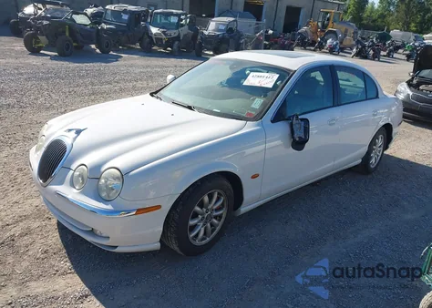 2002 Jaguar S-Type 4.0L V8 из США, поврежденный, VIN SAJDA01P52GM24621